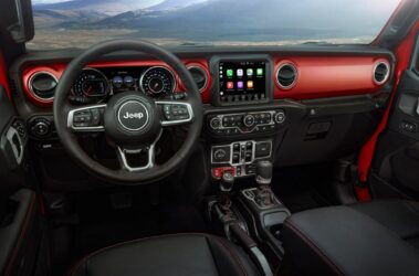 2020-Jeep-Gladiator-Gallery-Interior-Rubicon-Dashboard_v2.jpg.image.2880